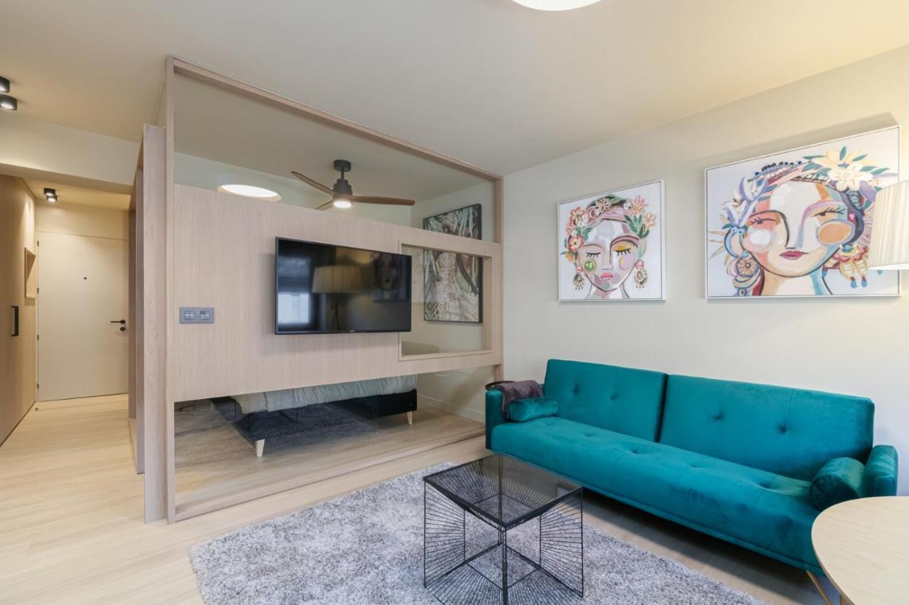 SUITE DE LUJO PUERTA DEL SOL+Parking Vigo Bagian luar foto